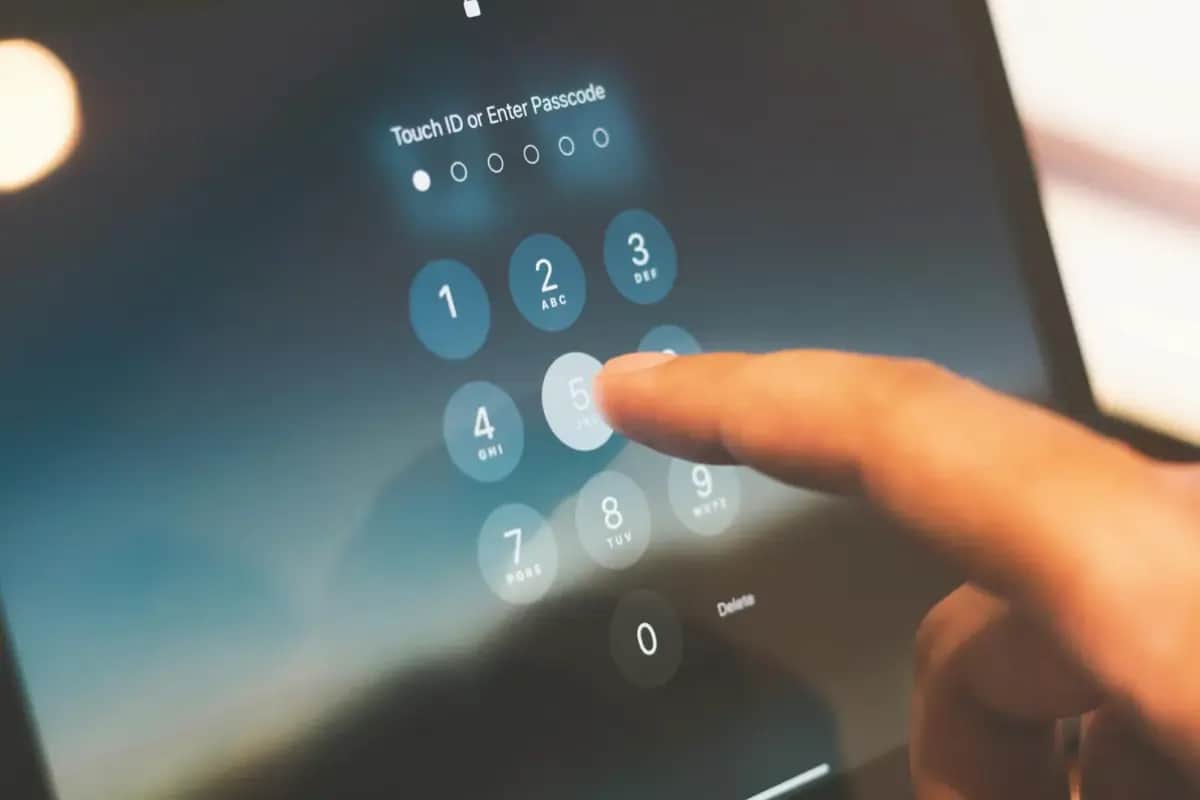12 Tipps für digitale Sicherheit im Krisenfall